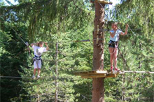 Mimat'Aventures : parcours d'aventures acrobatiques dans les arbres